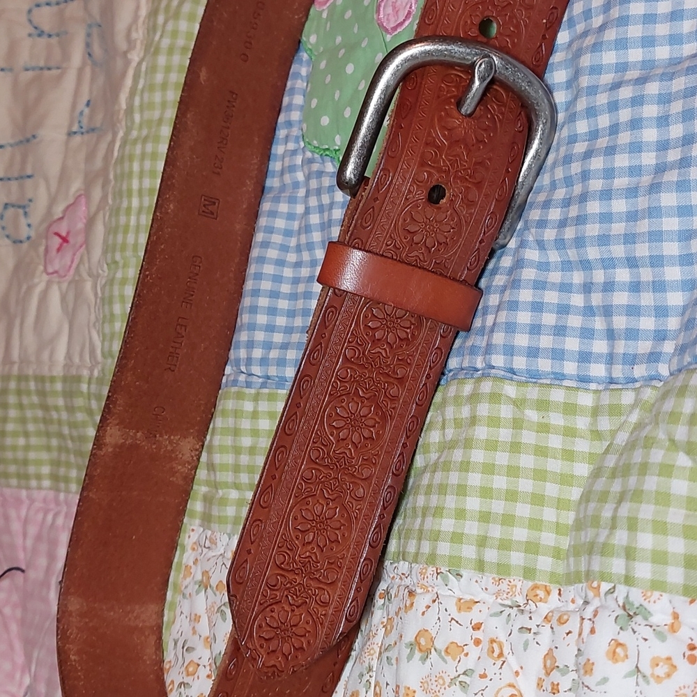 Gorgeous Tooled Leather Belt▪︎Antiqued Silver Buckle